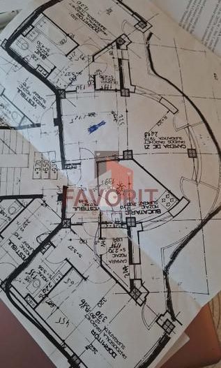 3 camere | etaj 1 | centrala proprie | zona excelenta | - Poză 7