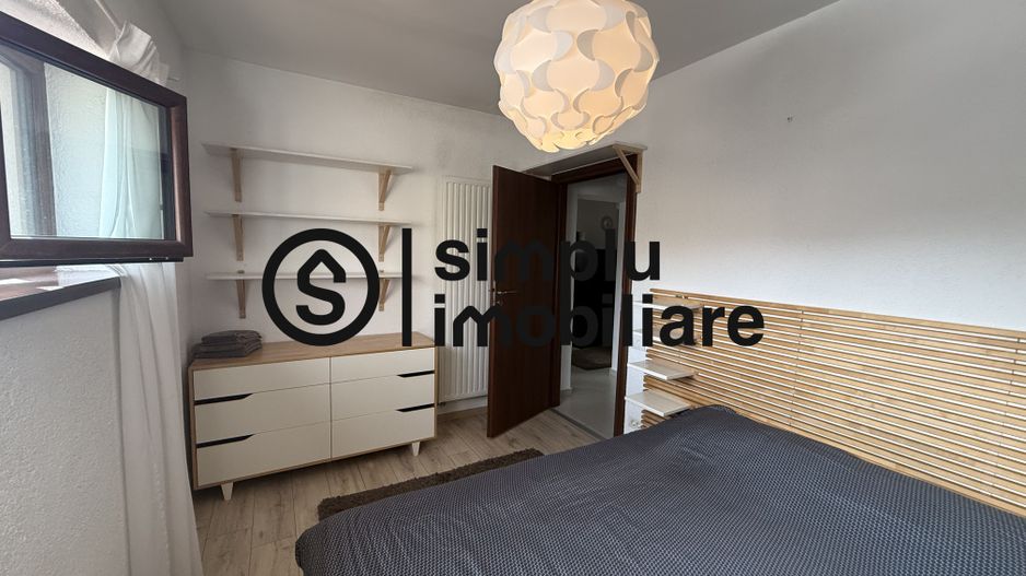 Casa centrala zona Siloz P+M - Poză 13