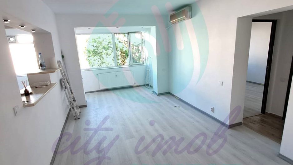 2 camere luminoase aproape de metrou Crangasi - Poză 1
