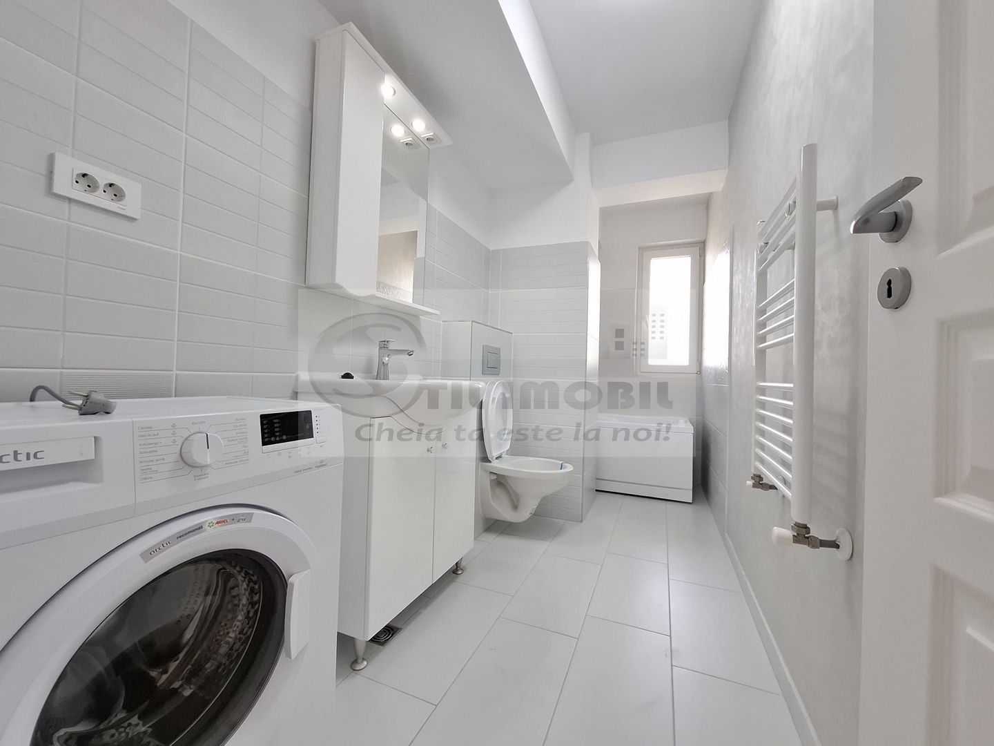 Liber, mobilat, de vanzare apartament 2 camere, Cug Pepiniera - Poză 13
