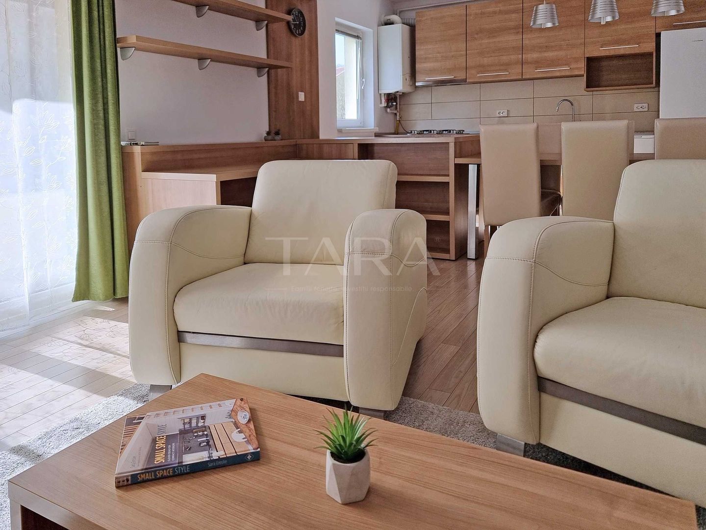 Apartament 2 camere decomandat, luminos, 58 mp + 2 balcoane + parcare. - Poză 3