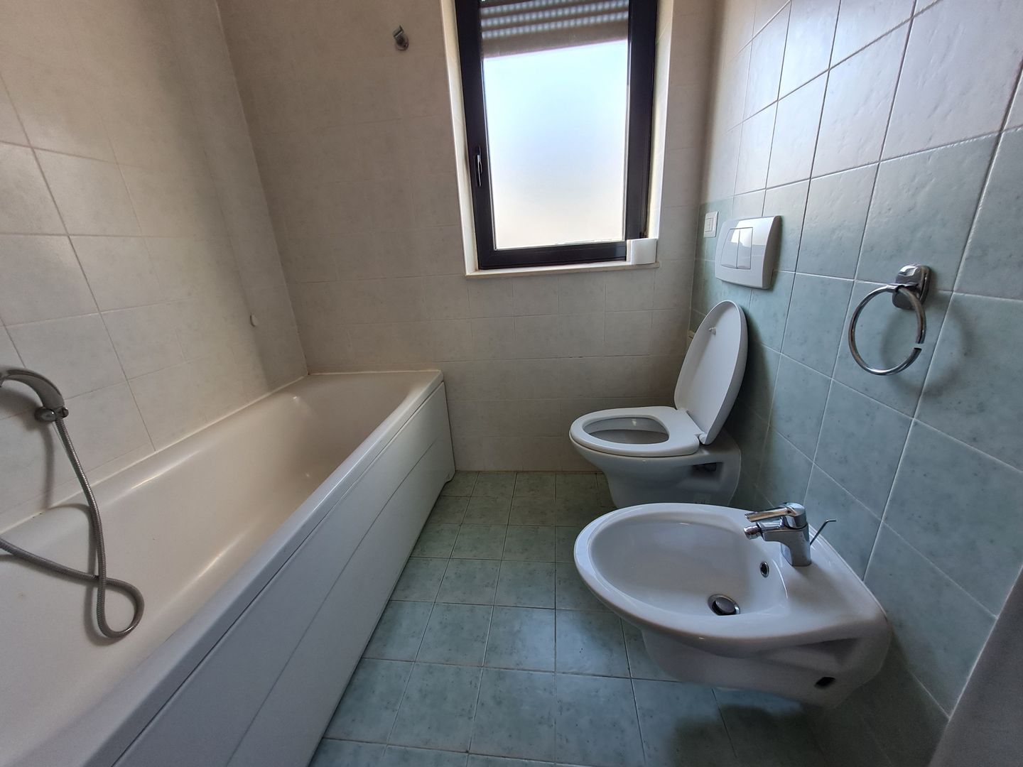 Apartament 3 camere în imobil nou - Poză 20