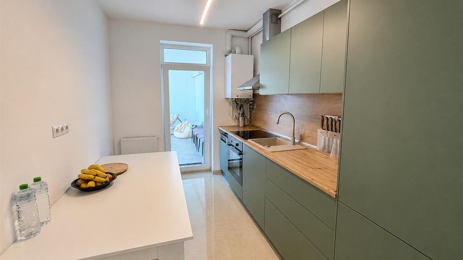 Penthouse modern cu 2 terase spectaculoase și parcare inclusă - Poză 6