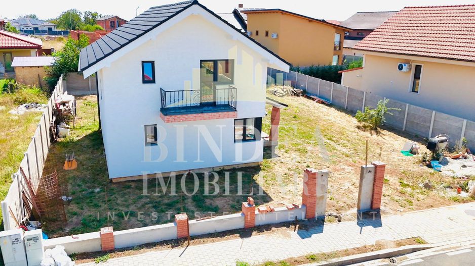 Casa individuala P+M Giarmata 584 mp 22 front, interior la alb - Poză 9