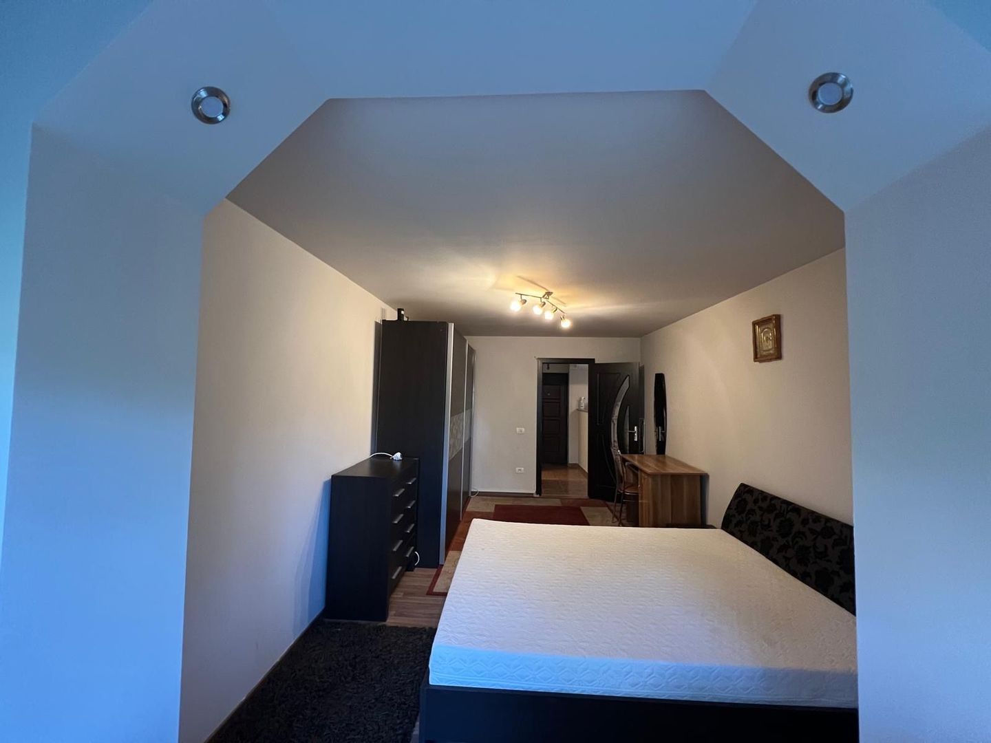 Apartament de închiriat 2 camere Zona Medicina - Poză 4