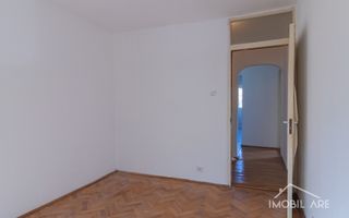 Apartament cu 4 camere - Poză 11