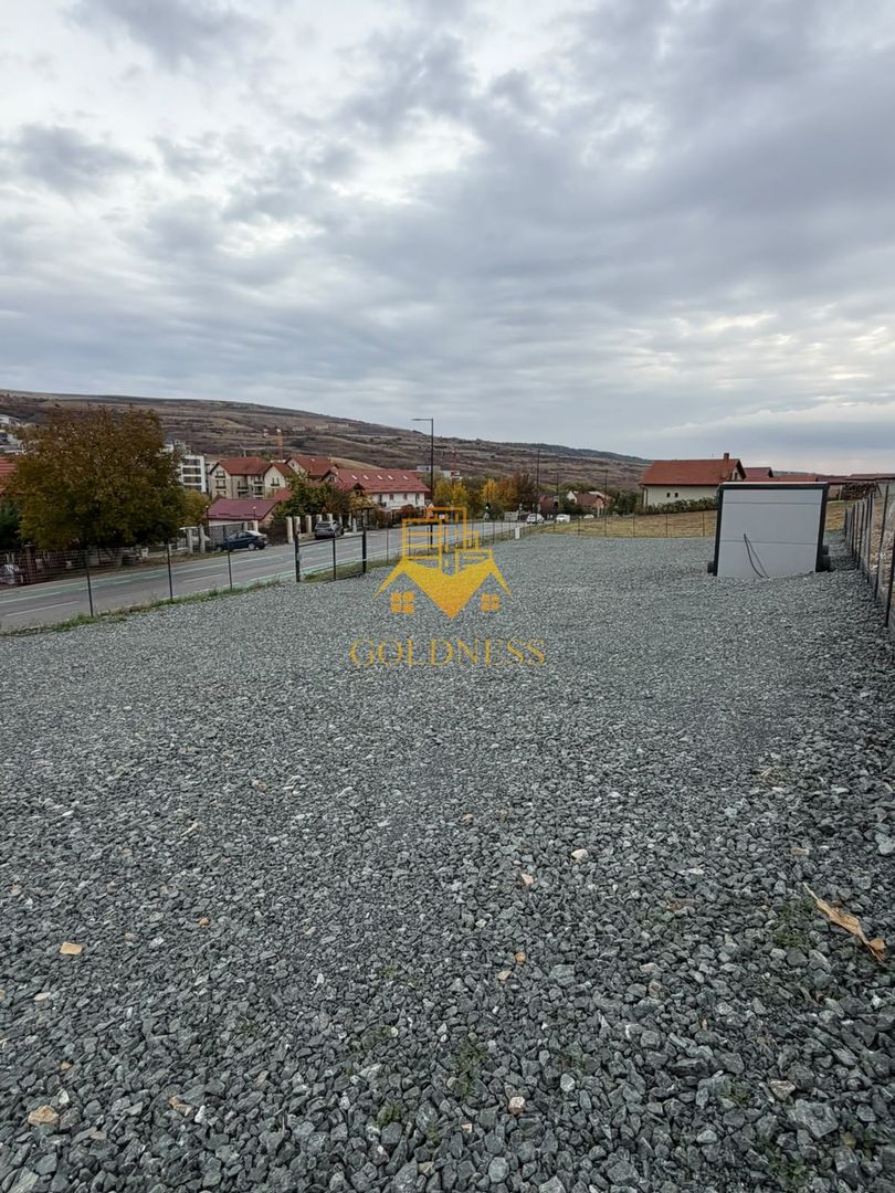 TEREN, 1000 MP, FRONT 57 ML,CONTAINER BIROU, VALEA CHINTAULUI - Poză 4