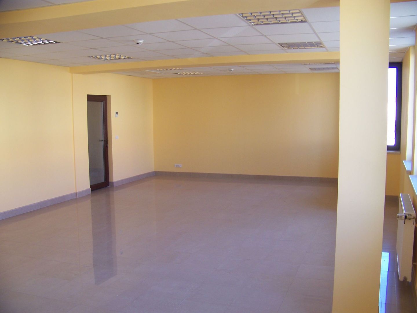 Imobil cu destinatie mixta in apropiere de Iulius Mall - Poză 5