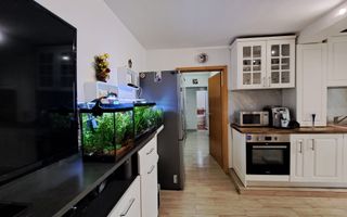 Zona centrala, 3 camere, centrala proprie, ideal pentru studenti - Poză 5