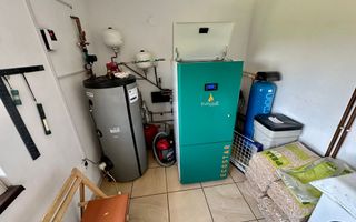 Pensiune de vânzare în Bobu, Scoarța - sau schimb cu apartament Timisoara  - Poză 27