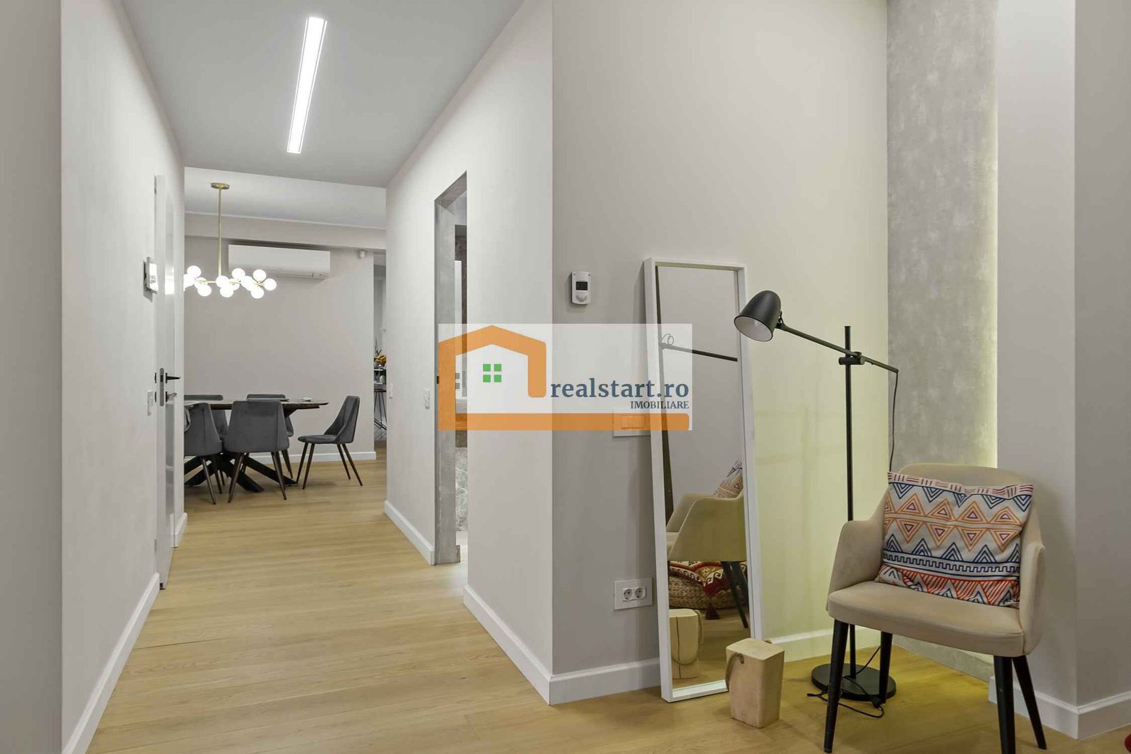 Vila individuala, acces metrou, 10 locuri parcare - Poză 19