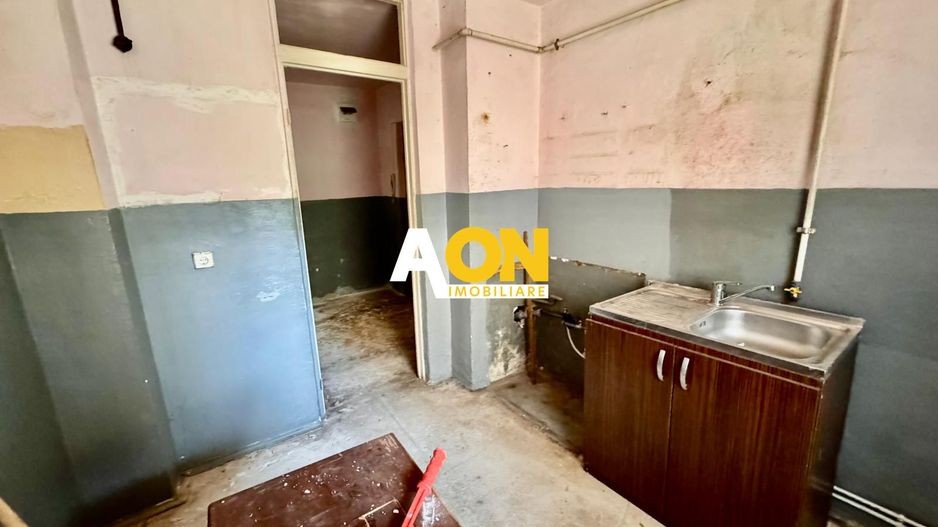 Apartament 2 camere de vânzare | 50 mp | Parter | Zona Cetate - Poză 4