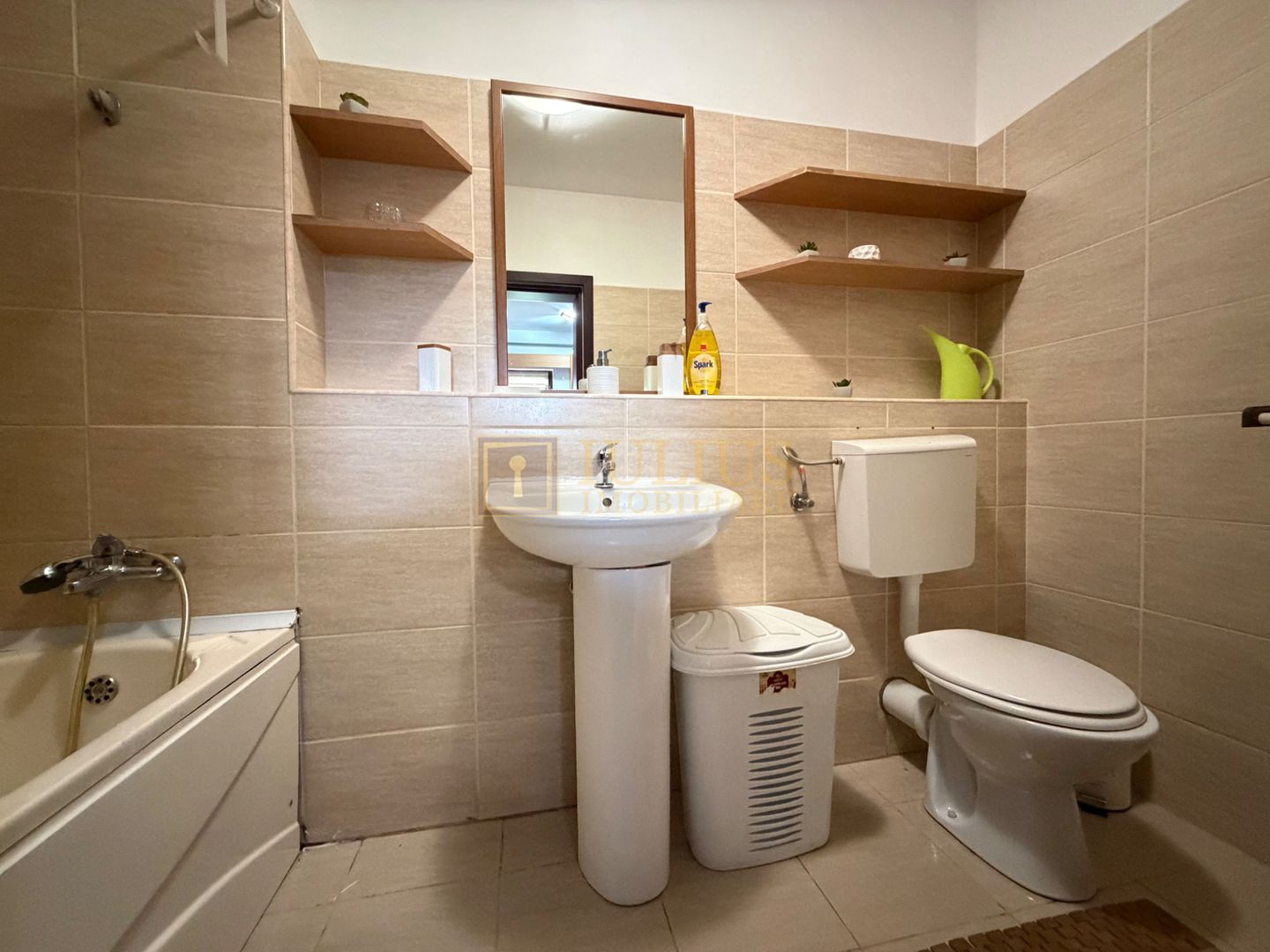Bloc nou, centrala/clima, mobilat complet; str. Fedra - Poză 16