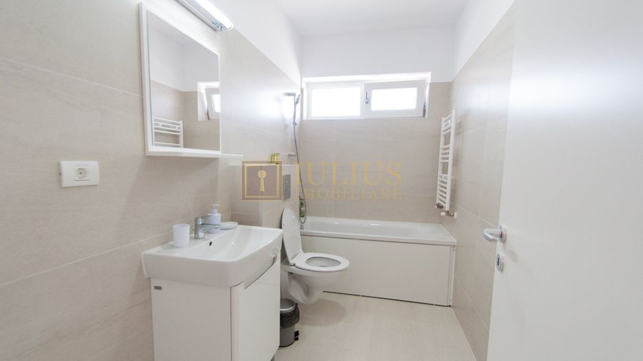 bloc nou, 2 camere, vedere panoramică, - Poză 7