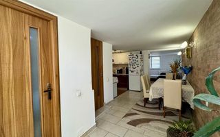 Casa eleganta,curte amenajata, garaj,Central,Brancovenesti,Mures - Poză 4