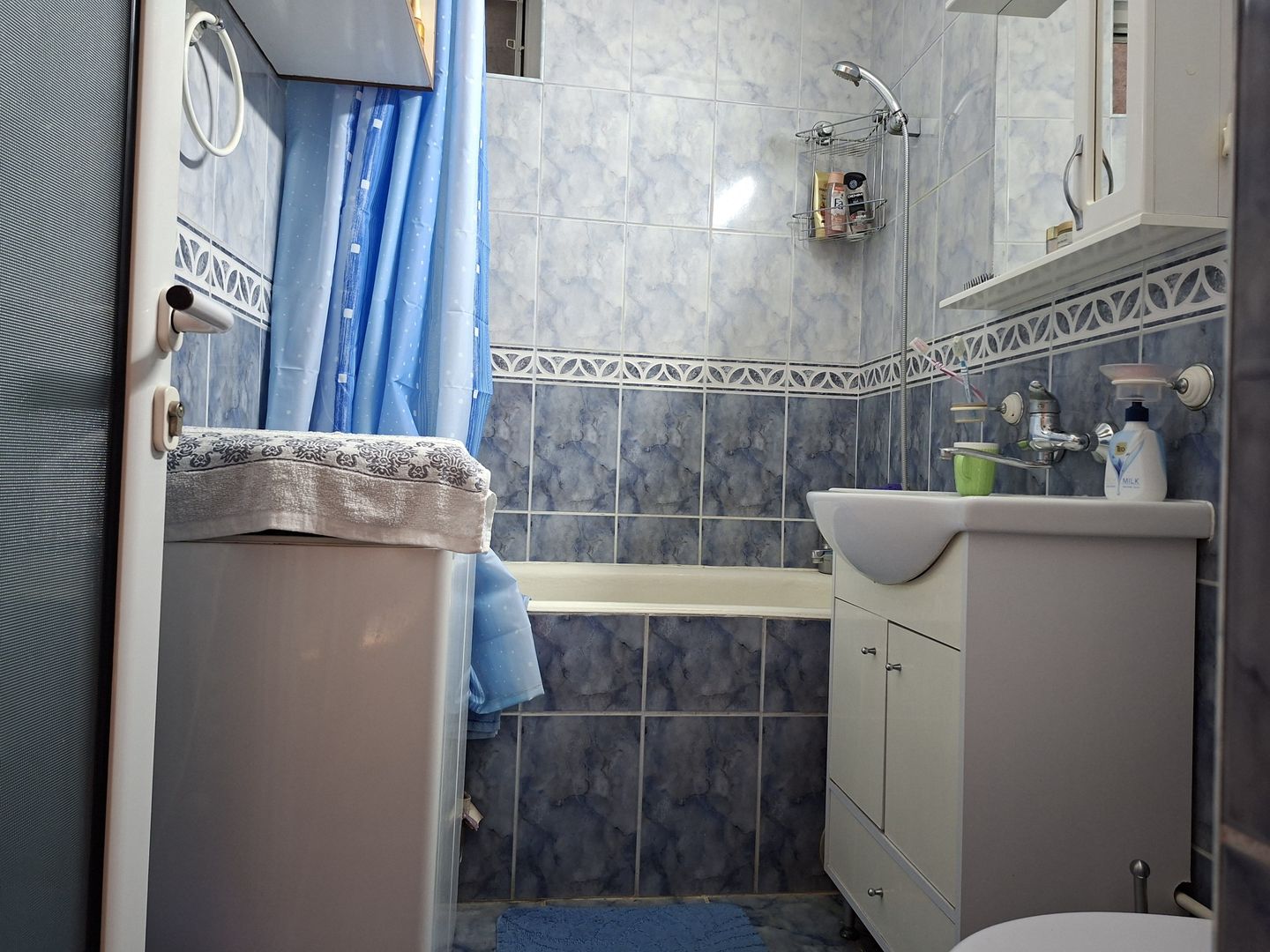 BRASADAS vinde ap 2 cam 52 mp. Etaj 4/4 ULTRACENTRAL. - Poză 6