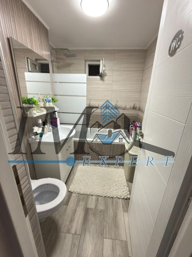 Apartament de vanzare in zona Tolstoi Alba Iulia - Poză 5