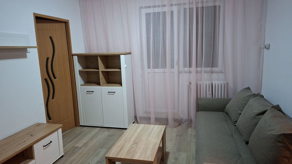 Apartament 2 camere ND 45 mp Podu Ros-380euro - Poză 1