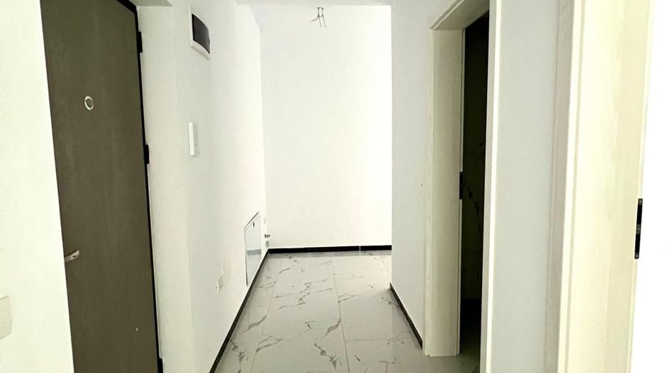 3 camere-Etaj 1-Zona Planetelor-Giroc - Poză 2