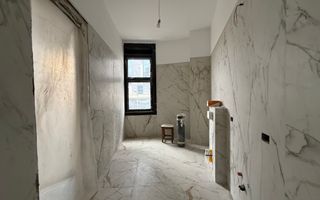 Apartament boieresc partial renovat - Poză 15