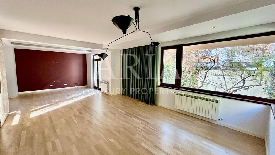 VILA INDIVIDUALA  - Erou Iancu Nicolae - Jolie Ville - Poză 3