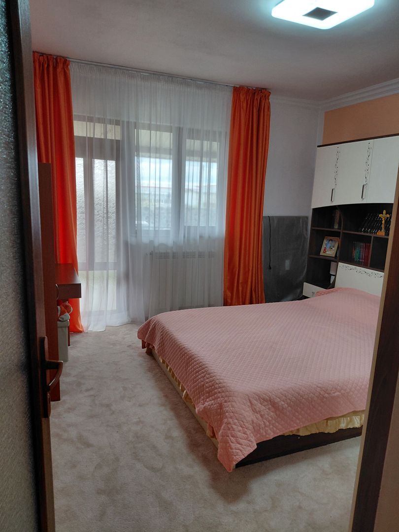 Casă spațioasă și primitoare, gata de mutare! Tulucesti! - Poză 9