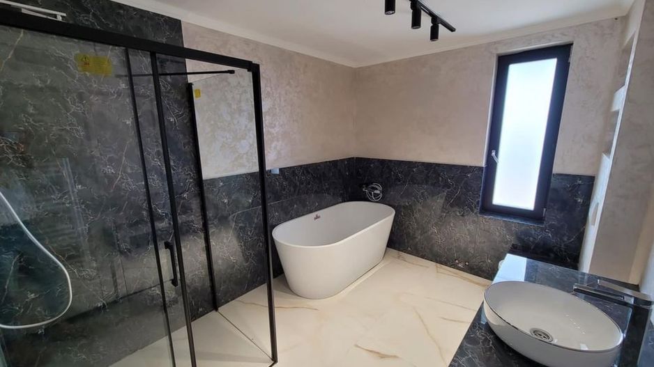 Casa Bucium, Mobilata , cu Piscina Dezvoltator - Poză 7