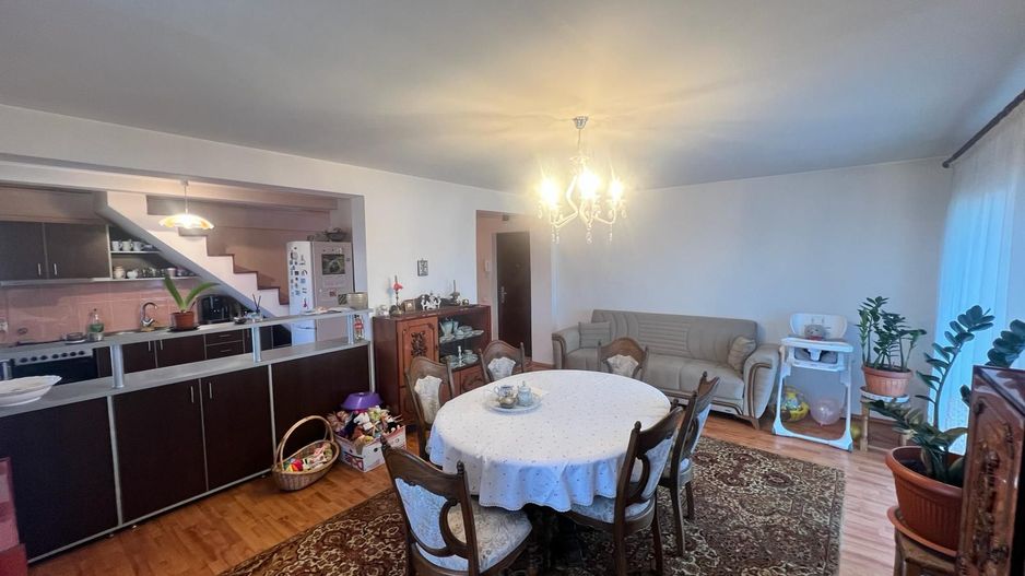 Apartament cu 5 camere | posibilitate cash / credit ipotecar | 2 Etaje | Terasa - Poză 2