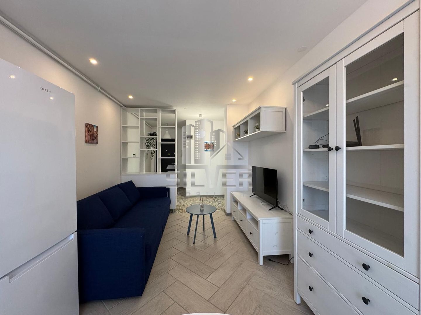 Apartament cu 2 camere/parcare subterana/Terasa/zona Eroilor. - Poză 3
