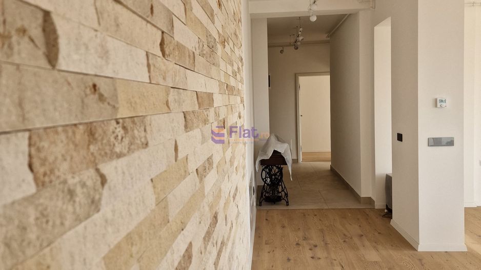 Comision 0 Penthouse 3 Camere 104 mp.  Terasa 43 mp. Tractorul - Poză 14