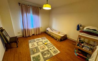 Vanzare casa ideal 2 familii padurea Romanesti - Poză 22