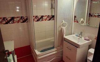 OCAZIE 3 CAMERE METROU GORJULUI 4 minute - Poză 6