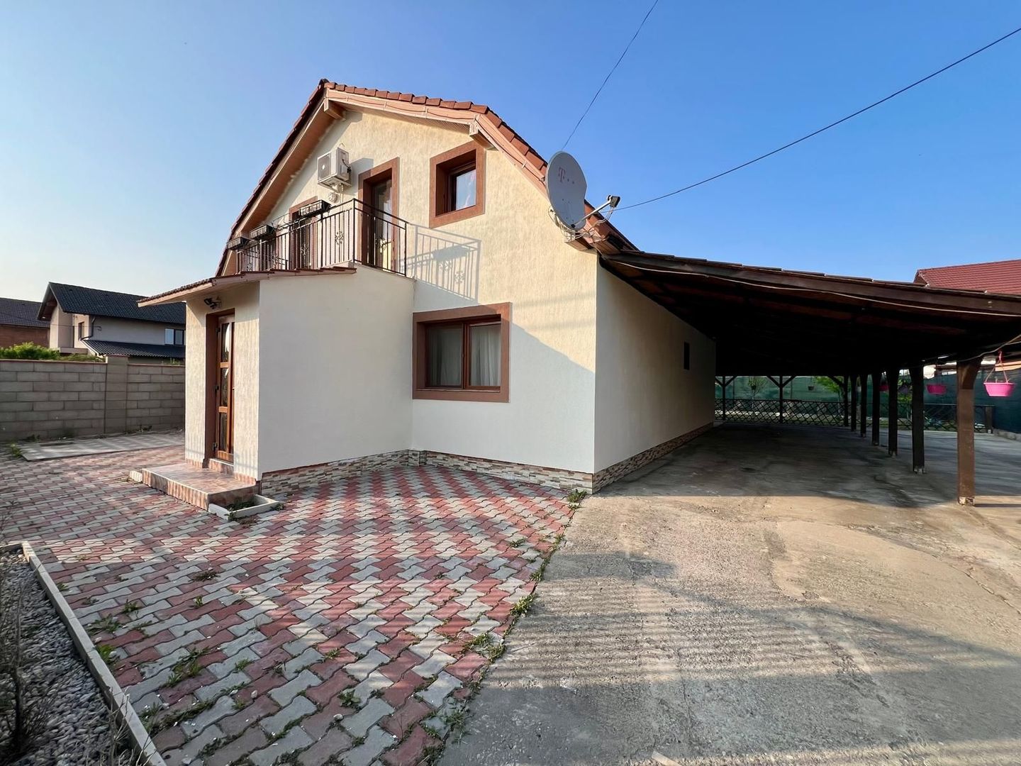 Casa individuala cu curte proprie de vanzare in Sacalaz COMISION 0% - Poză 2