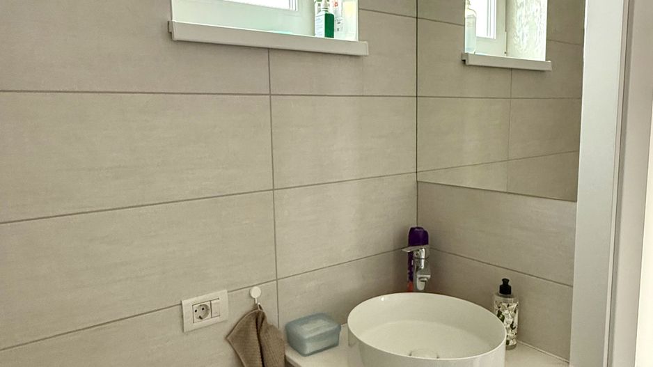 CASA SPATIOASA - Poză 6