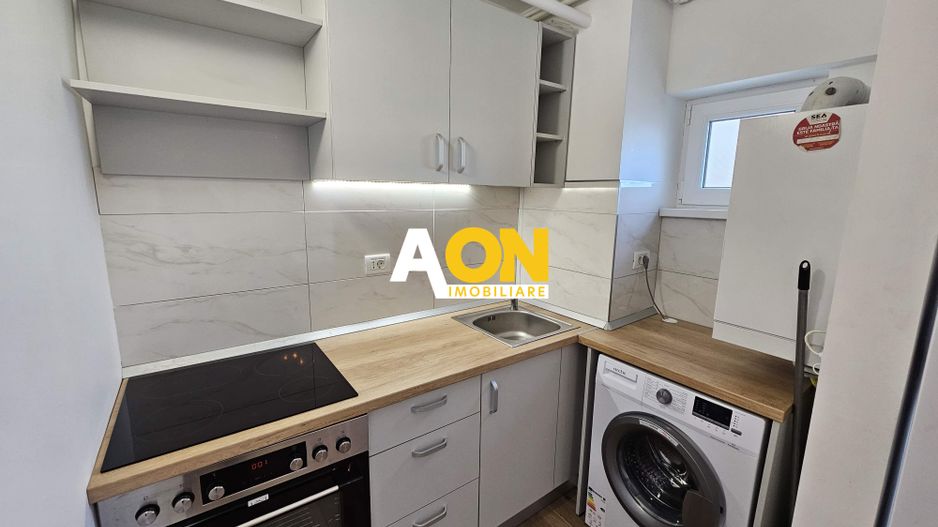 Apartament cu 2 Camere, Etaj Intermediar, Zonă Ultracentrală - Poză 4