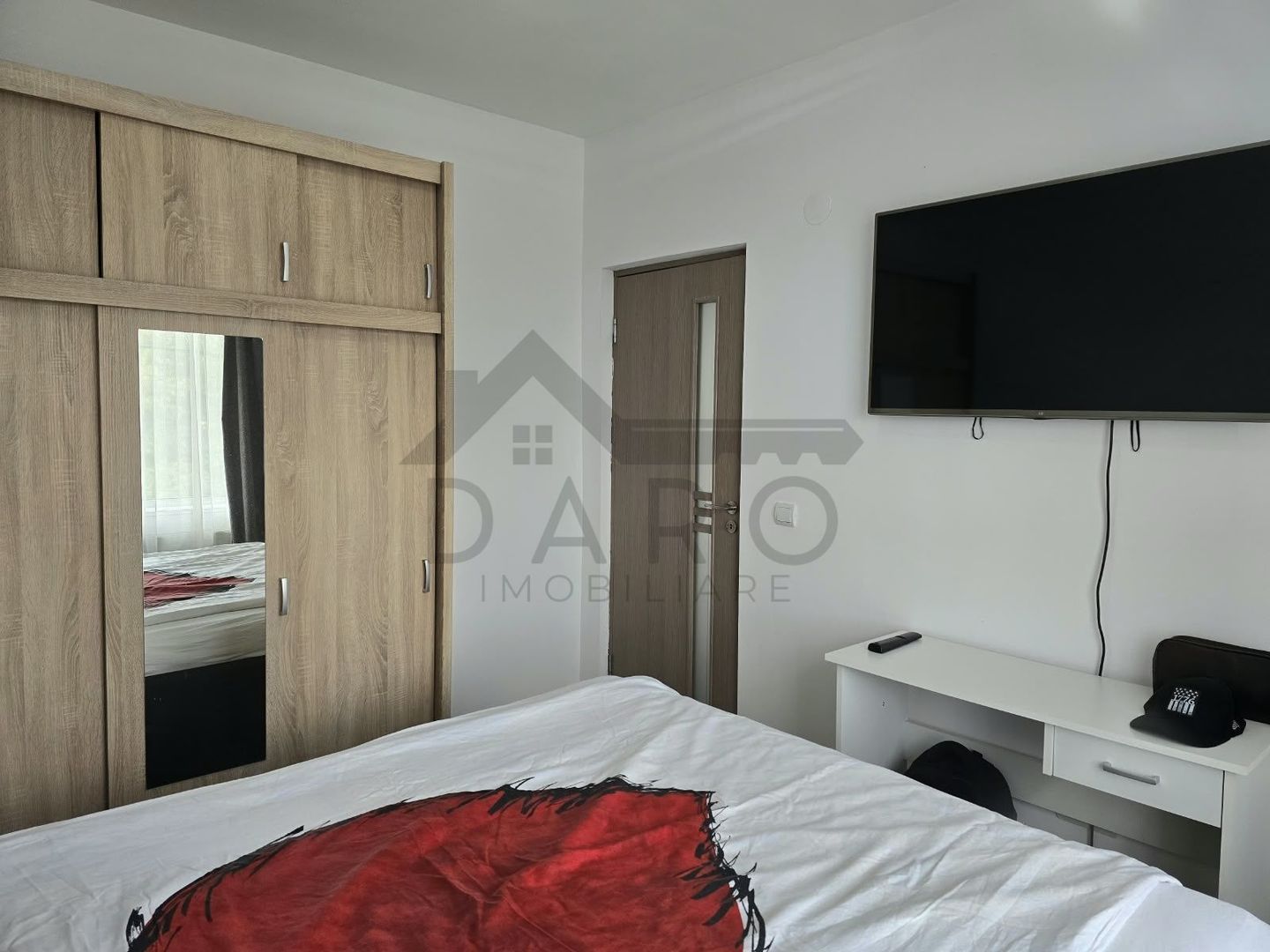 Inchiriez apartament 2 camere - Poză 5