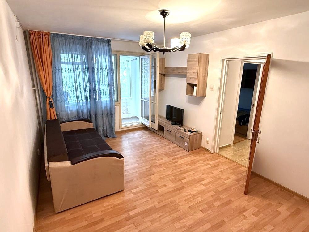 2 camere decomandat, parter, 2 min metrou, zona excelenta, pet friendly - Poză 1
