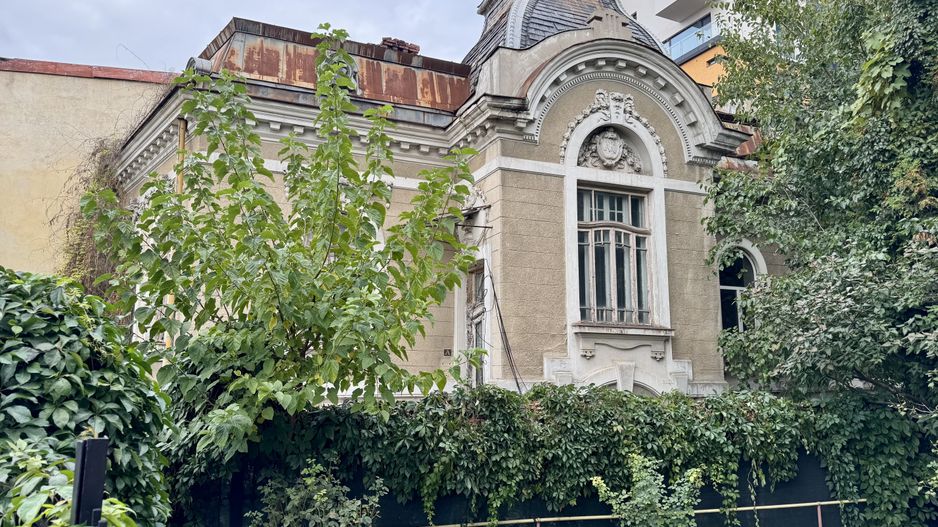 Vila interbelica si teren 501 mp in proprietate, un sigur proprietar ! - Poză 4