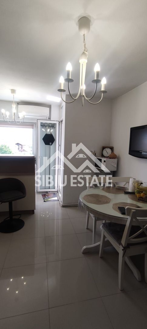 Apartament de inchiriat 3 camere mobilat si utilat in Sibiu - Poză 6