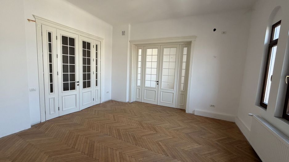 Superb pentru cunoscatori Calea Calarasilor cu centrala - Poză 1
