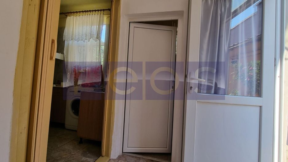 VANZARE CASA 2 CAMERE | ZONA TINERETULUI -CURTE COMUNA - Poză 11