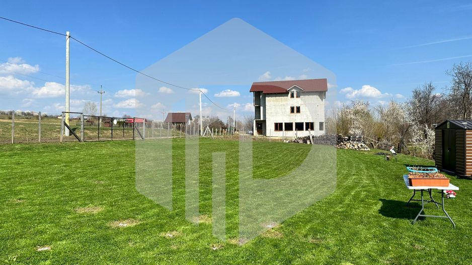 Creează-ți propriul paradis: Terenul cu potențial nelimitat te așteaptă - Poză 11