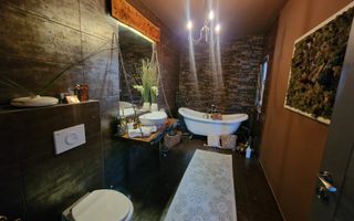 Casă modernă, mobilată, cu priveliște superbă – zona Vivo, Florești - Poză 6