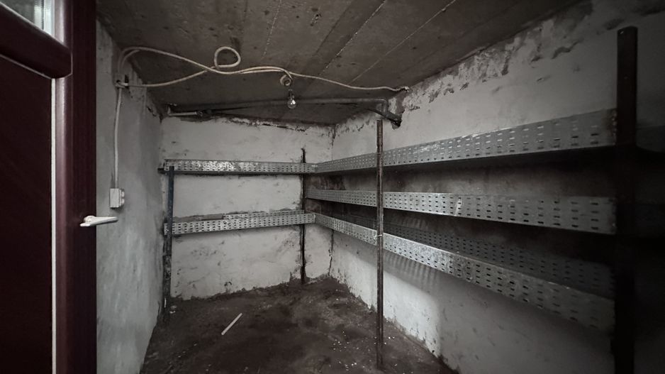 Între dealuri, viță de vie și liniște deplină! Vanzare casa in Prahova - Poză 36