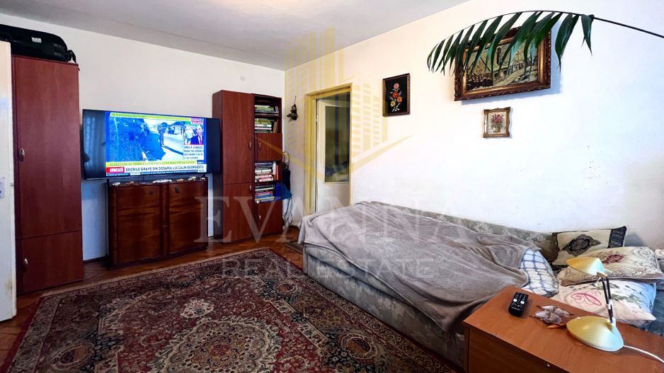 Apartament de vanzare | 2 camere | etaj 2 | Zona Victor Babes. - Poză 2