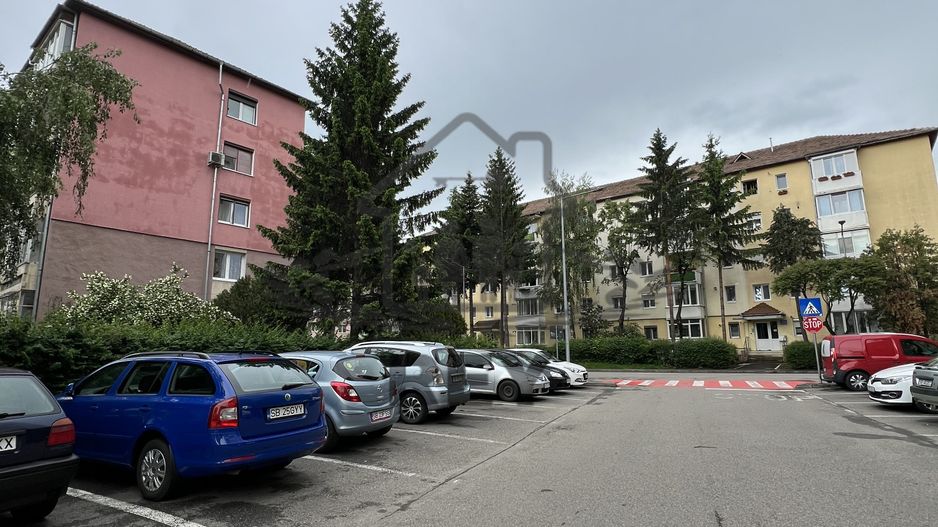 Ap 2 camere semidecomandat zona Bd. Mihai Viteazu/DE RENOVAT - Poză 10