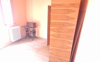 Apartament Spațios cu 4 Camere Decomandat în Tomești – Etaj 1 - Poză 5