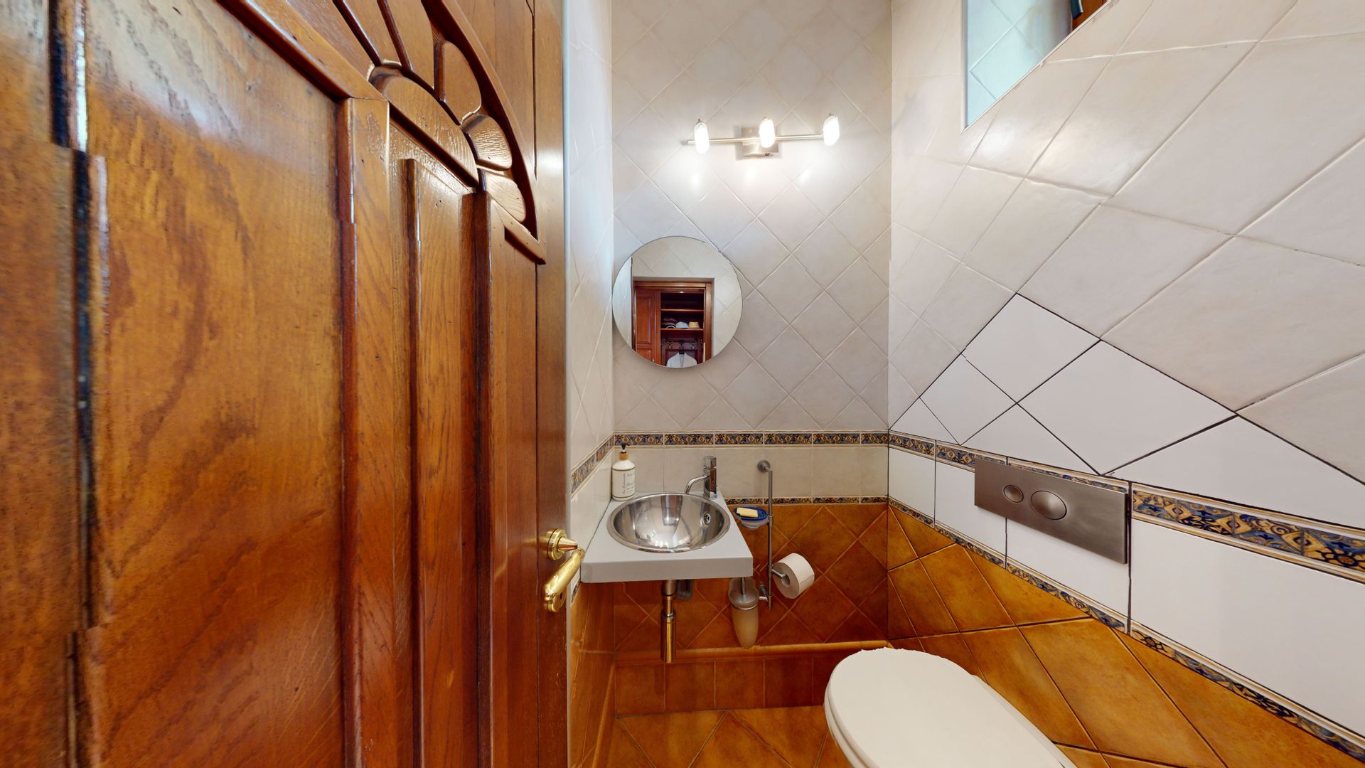 Casa individuala - 7 camere, 278 mp utili - Strand - Poză 9