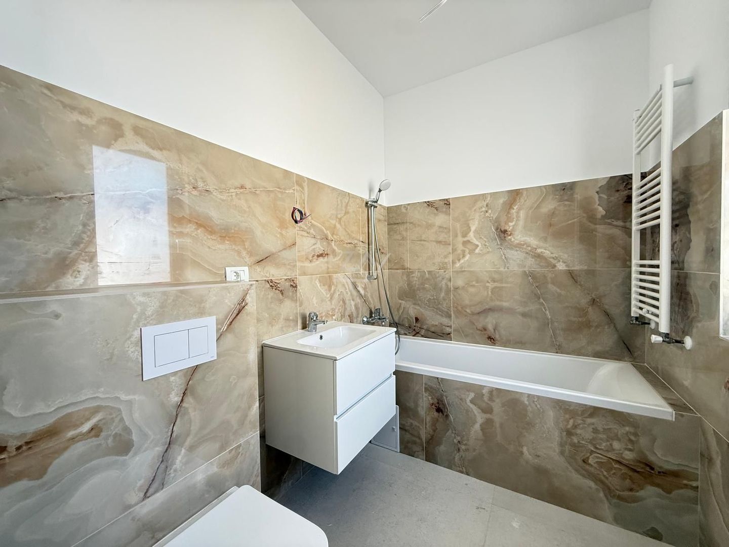 COMISION 0! Duplex finalizat. Panouri solare. Disponibil imediat. - Poză 8