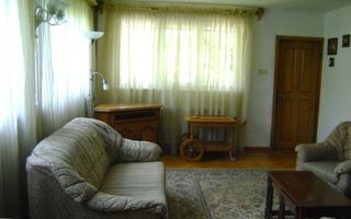 Casă / Vilă cu 7 camere de vânzare în Cornu - Poză 16